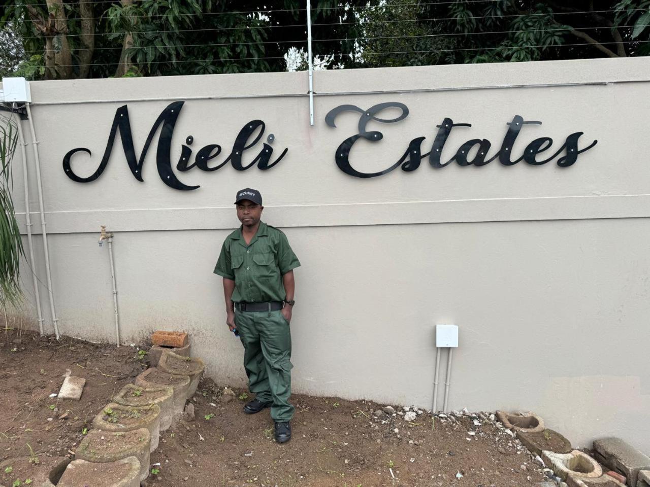 By Mieli Estates , Unit 4 Durban