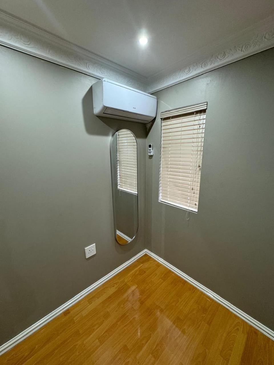 By Mieli Estates , Unit 4 * Durban