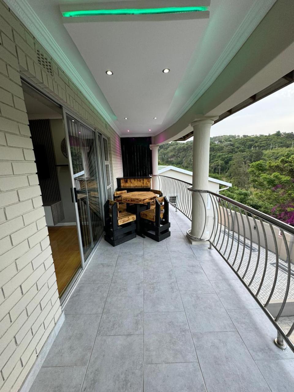 Apartment By Mieli Estates , Unit 4 Durban