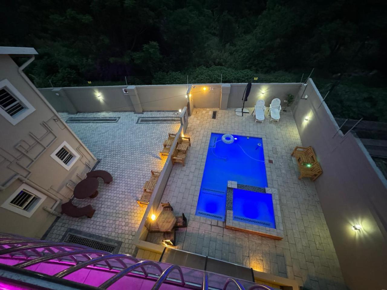 By Mieli Estates , Unit 4 * Durban
