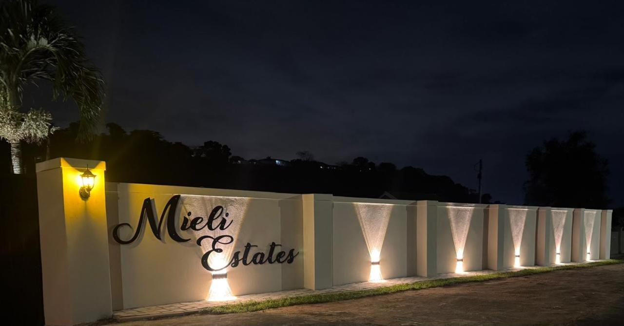 Apartment By Mieli Estates , Unit 4